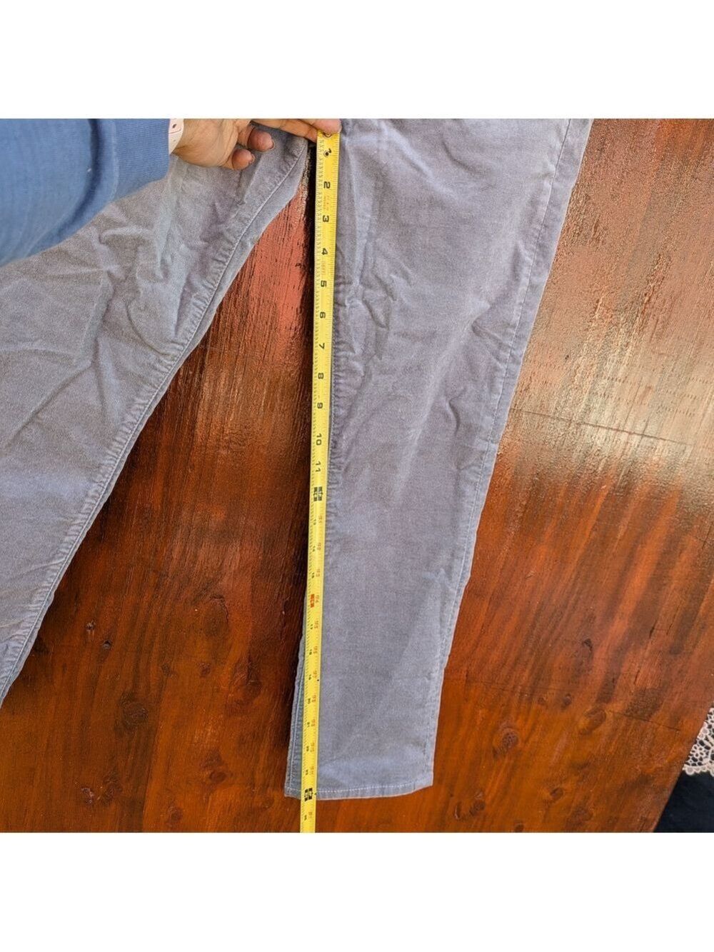 NWOT GAP Gray Corduroy Jeans Straight Leg, Size‎ 28 - Picture 8 of 11